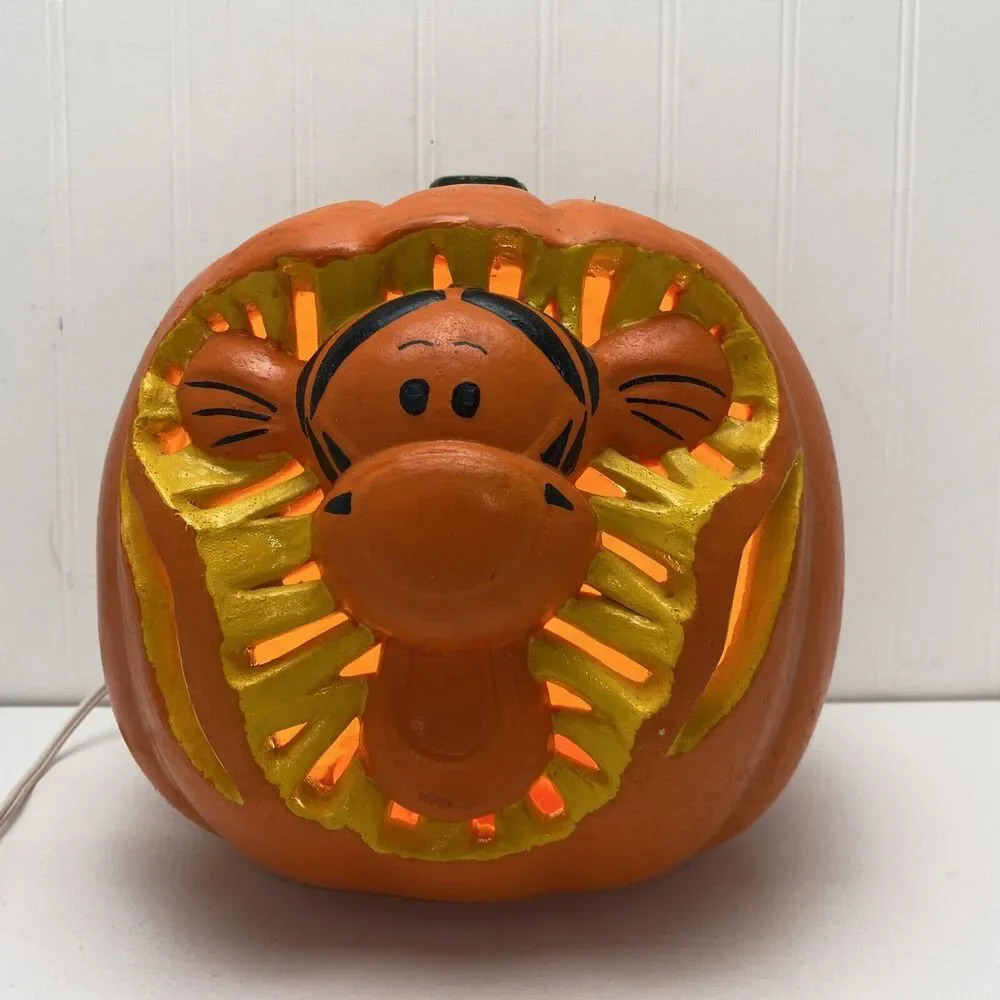 Pumpkin Winnie the Pooh Tigger Light Up Foam Jack O Lantern 1999 Disney Electric